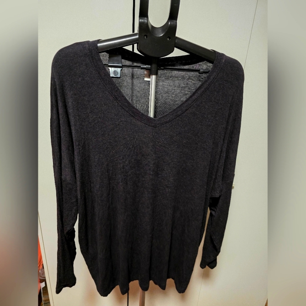 COPY - Women's V Neck Serenity Tee Charcoal Gray Almost Black